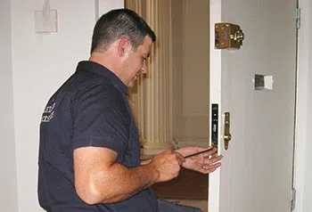 Logan Locksmith Shop San Bernardino, CA 909-562-3221 - Expert-20Locksmith