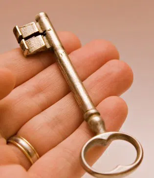 Logan Locksmith Shop San Bernardino, CA 909-562-3221 Logan Locksmith Shop San Bernardino, CA 909-562-3221 - copy-key